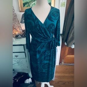A Pea in the Pod Teal Paisley Wrap Dress L Maternity VGUC Workwear Stretch
